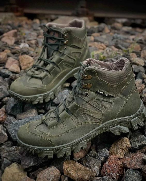 Армейские демисезонные ботинки кожаные олива военные берцы тактические