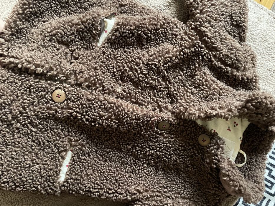 Шубка тедді від ZARA