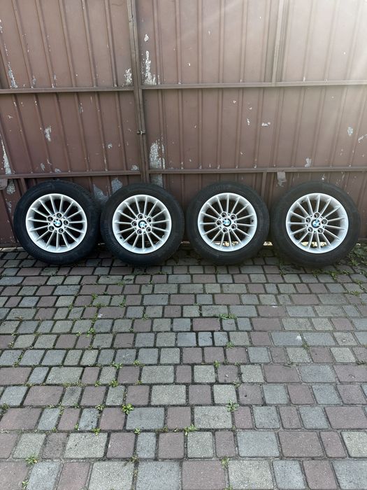Диски з резиною R16 5x120 BMW