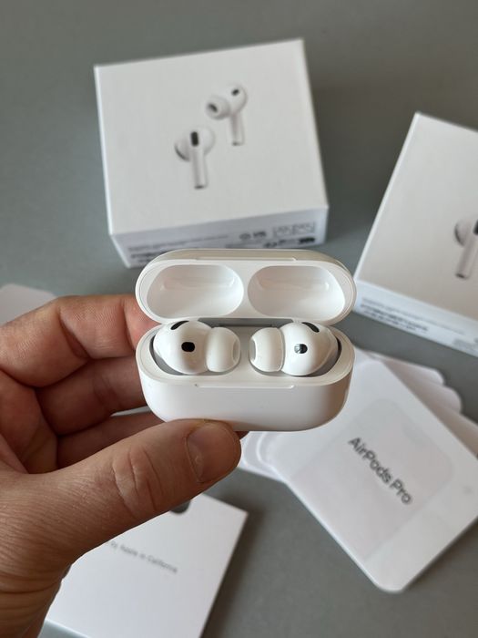Навушники Apple AirPods Pro 3 Gen (Активне шумоподавлення)