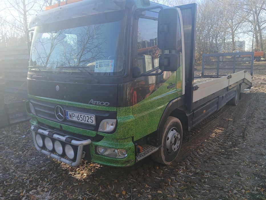 Sprzedam lawetę Mercedes