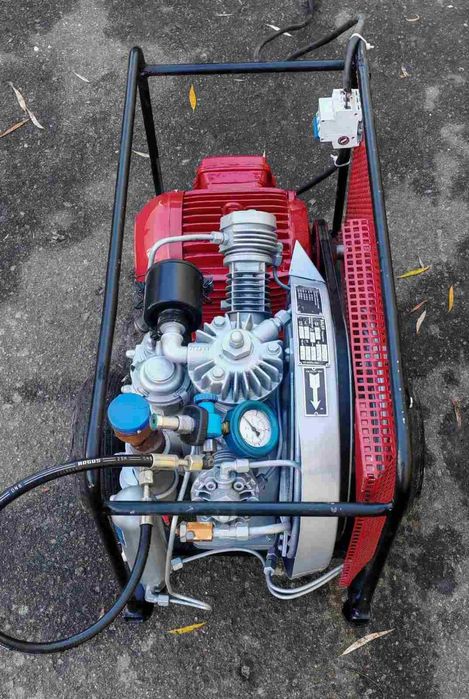 Компрессор високого тиску BAUER-UC2B/SZ (Capitano) (8,5-10 куб/год)