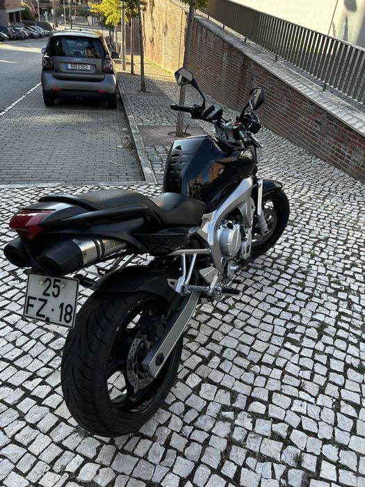 FZ 600 Yamaha 2008