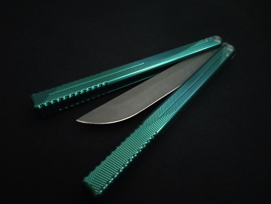 Custom Hydra Nabalis Balisong