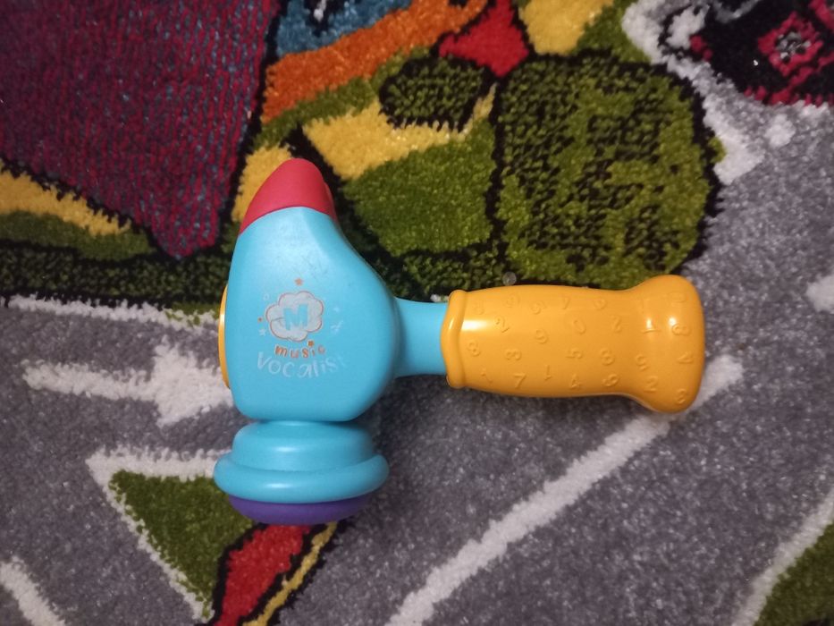 Дитячий музикальний молоток