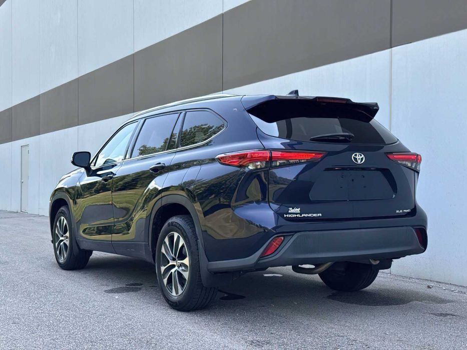 Toyota Highlander XSE      2021