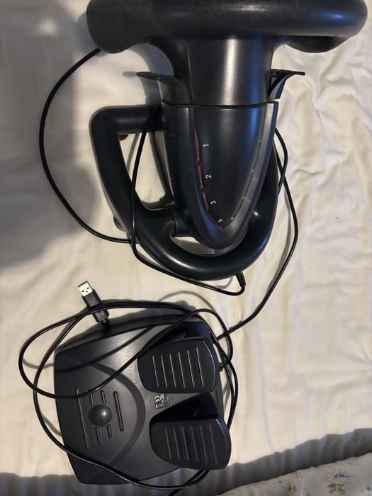 PS4+ volante com pedais+ GTA V + Need for Speed heat