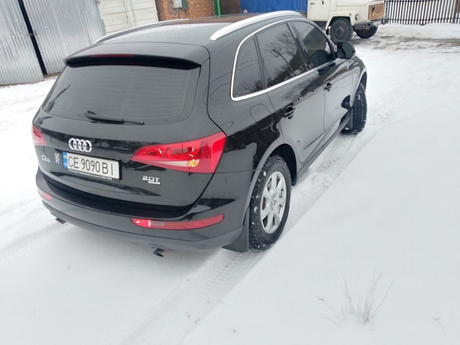 Продам ауді Q5 2010 року