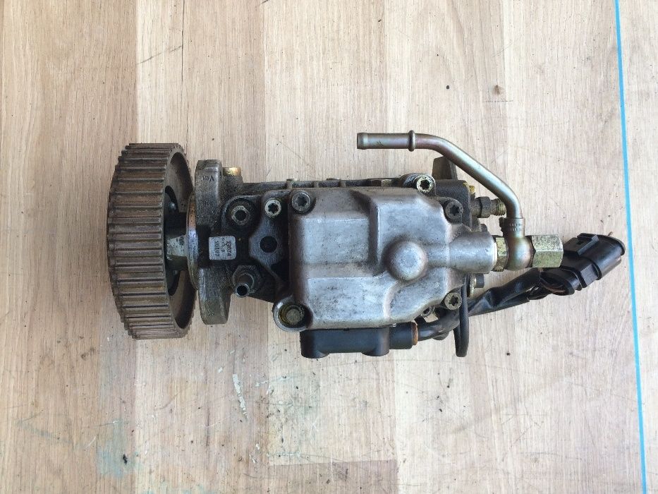 Паливна апаратура 1.9 TDi VW Golf 4 Octavia Caddy ТНВД 0460404977