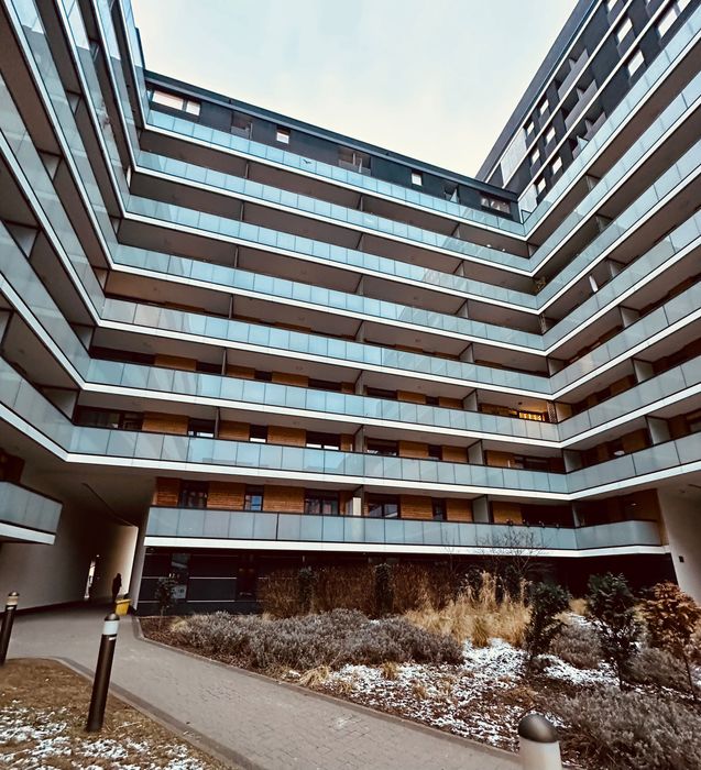 Dwa pokoje, balkon, ochrona, od zaraz