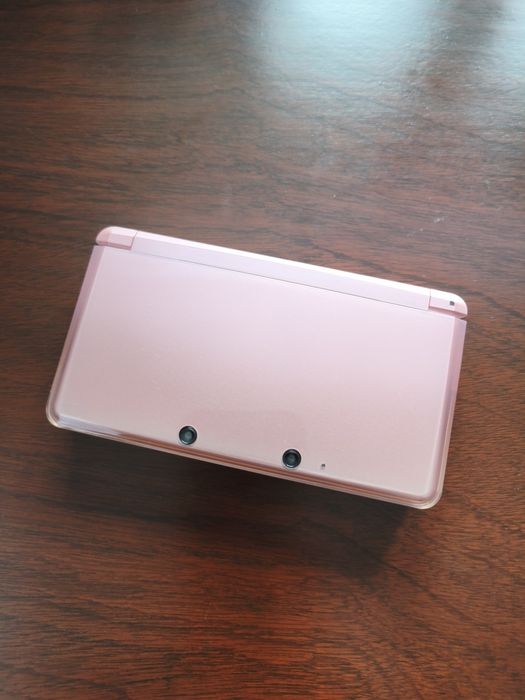 Nintendo 3DS Rosa com 32GB e Homebrew
