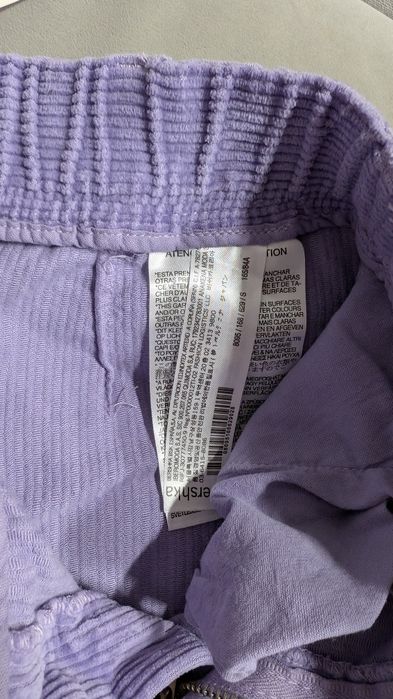 Шорти спідниця вельвет фіолетові bershka, розмір s/xs