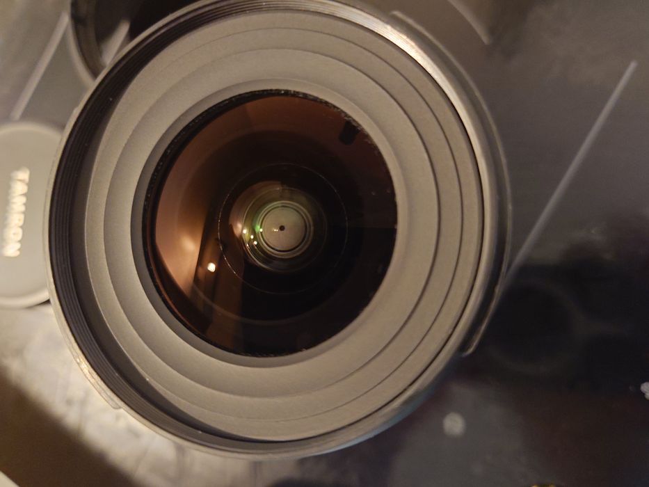 Tamron 11-20mm F2.8 Di III-A RXD para Sony E - COMO NOVA