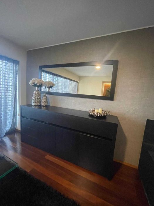 Aparador com Espelho