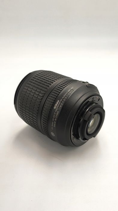 Nikkor AF-S 18-105 mm f/3.5-5.6G DX ED VR