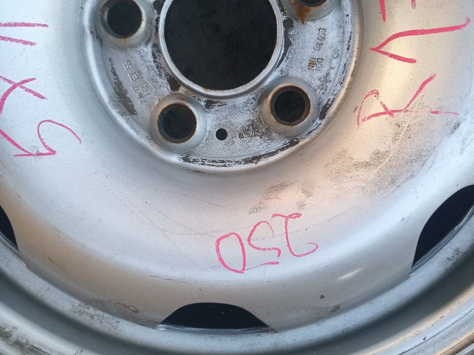 Felga 5x120 ET56 R17