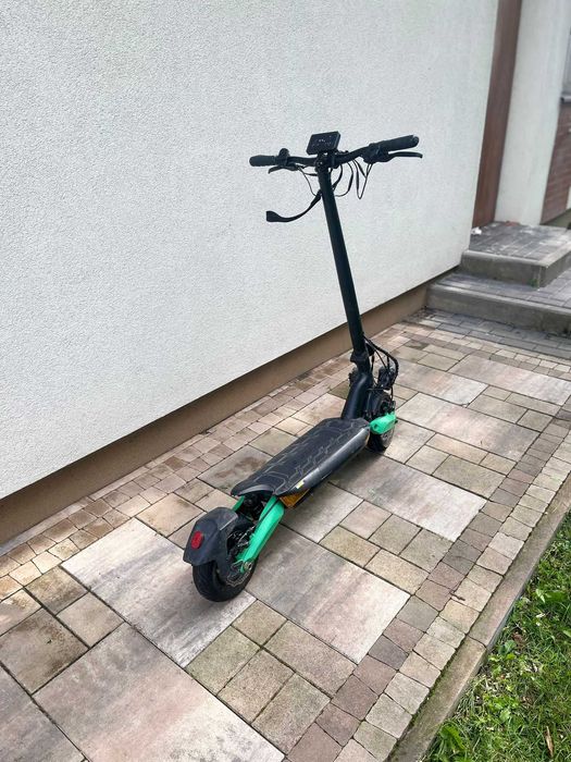 Hulajnoga elektryczna