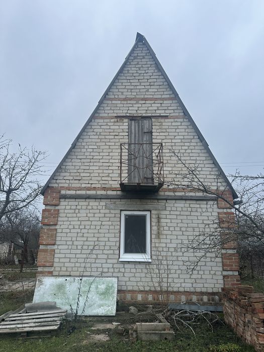 Дача з лазнею та ділянка 10 соток Геолог