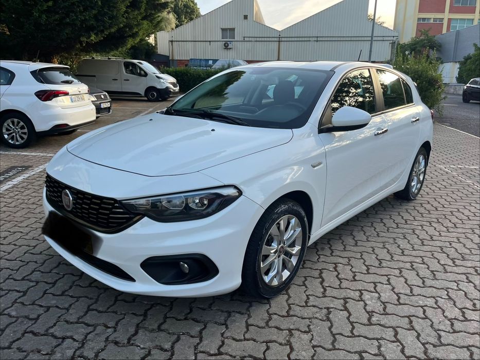 Fiat Tipo 1.3 M-Jet Lounge J17