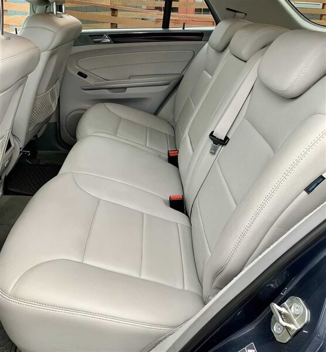 Mercedes-Benz M-Class ML 350 4MATIC      2011