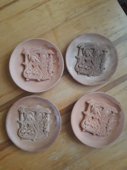 Тарілки декоративні глиняні на стіну