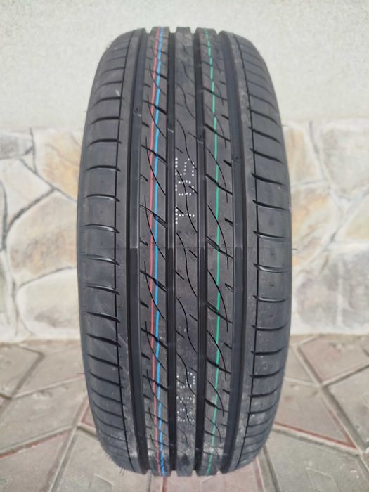 Шини 215/60R16	Sonix	Xcomfort S7	99H XL | нові літні 4шт