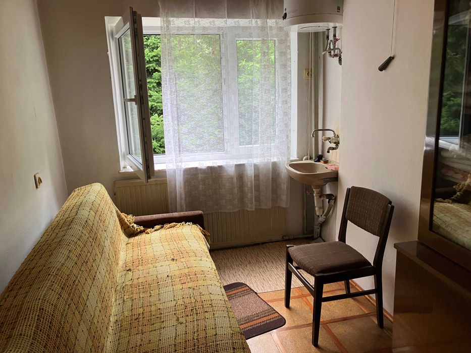 sprzedam dom wolnostojący w lesie blisko jeziora