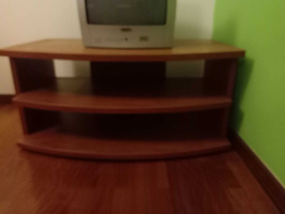Móvel de Tv em madeira em bom estado 0,42 x 0,9 x 0,55m
