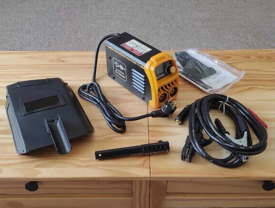 NOWA Spawarka inwertorowa 160A MMA TIG Lift IGBT LCD zestaw maska przewody szczotka VRD Hot Start