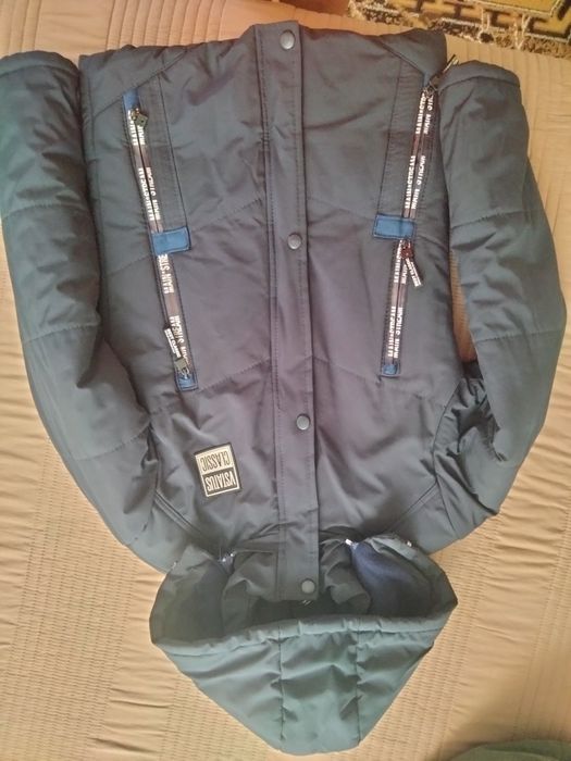 Продам на хлопчика 148-152