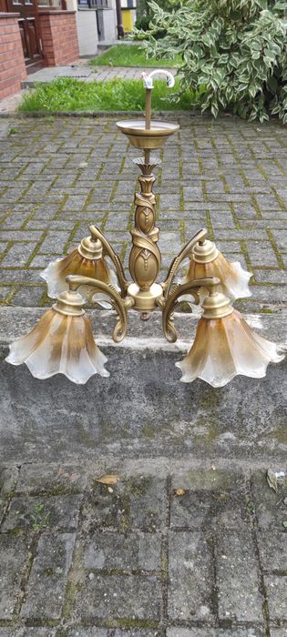 Żyrandol czteroramienny