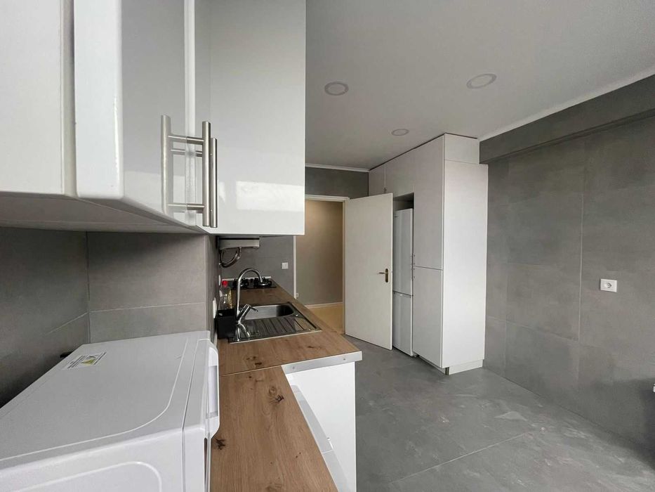 Oportunidade! Quarto para arrendamento em excelente localização