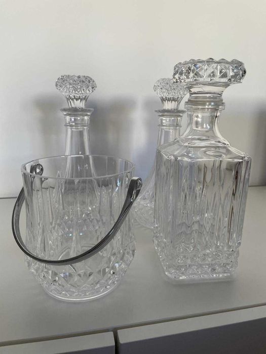 Conjunto bar de cristal