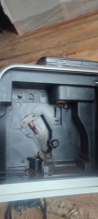 Кавомашина Saeco Syntia