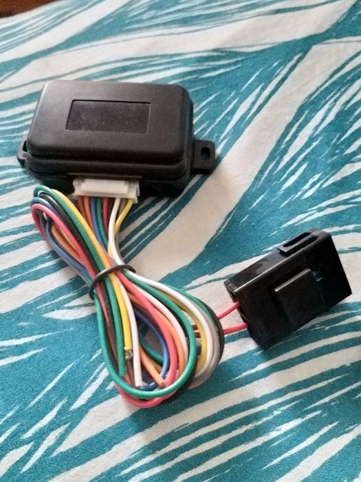 Módulo para rebater os retrovisores