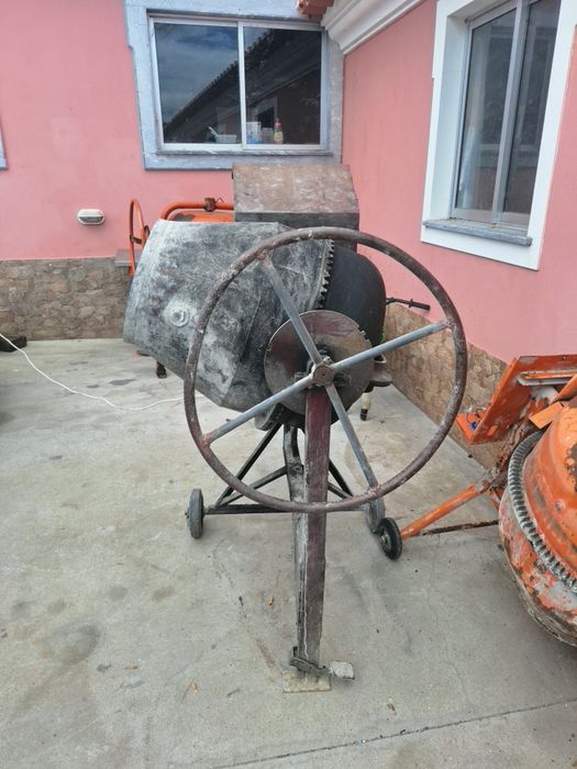 Betoneira 160 litros
