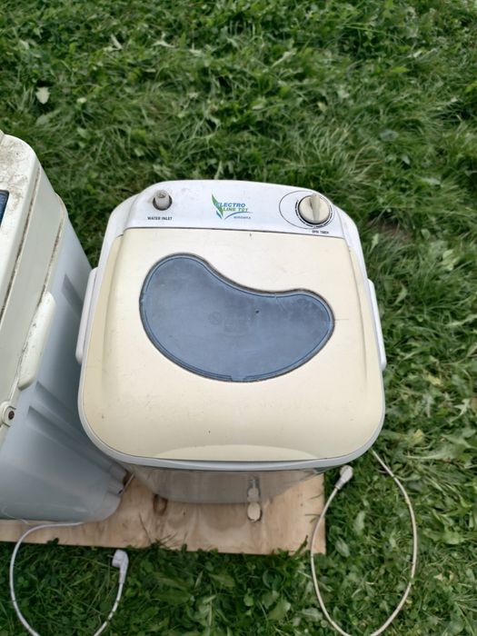 Sprzedam pralkę i wirówkę sprawne