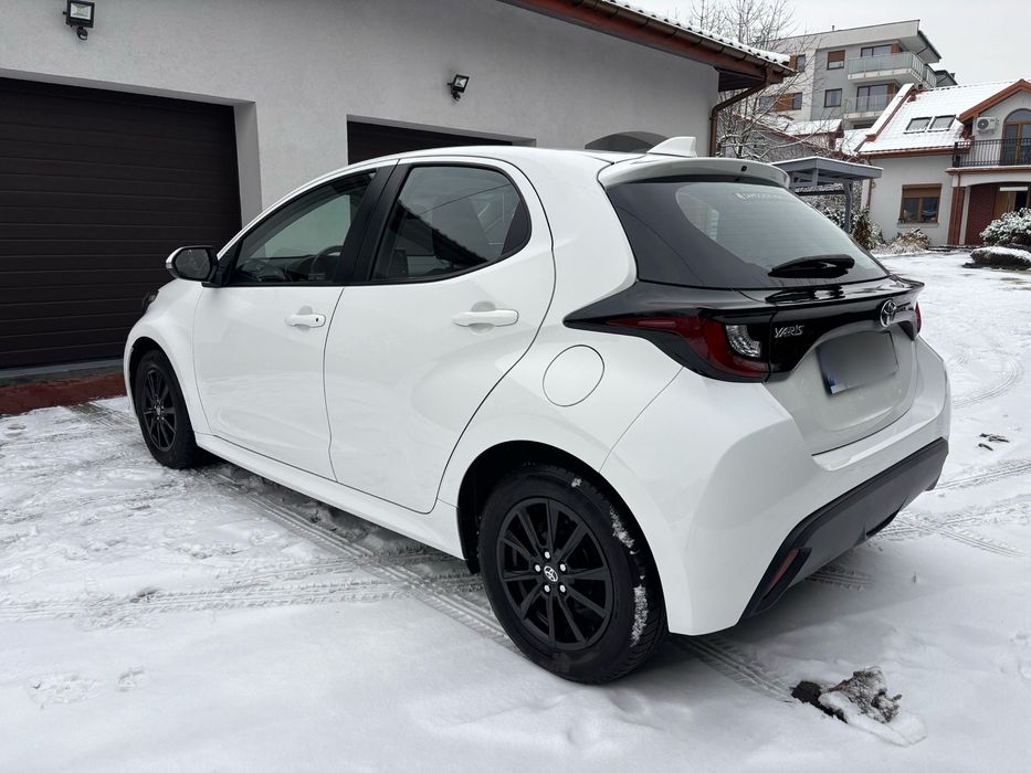 Toyota Yaris IV 1.5 2021 r.