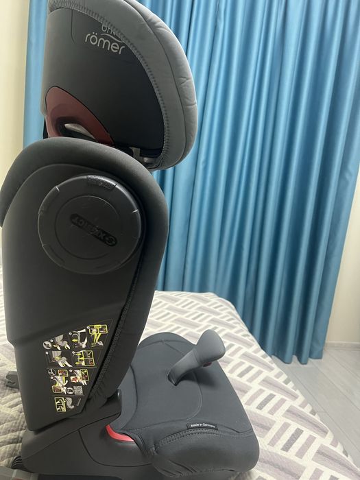 Автокрісло BRITAX-ROMER KIDFIX2 S  Grey15-36 кг