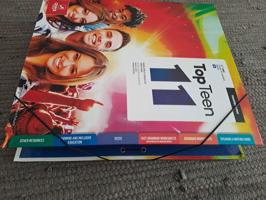 TOP TEEN 11 - Livro do Professor (Manual, Caderno do Aluno, Fichas, etc) (2025)