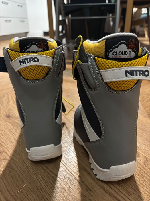Buty snowboardowe Nitro rozm. 32