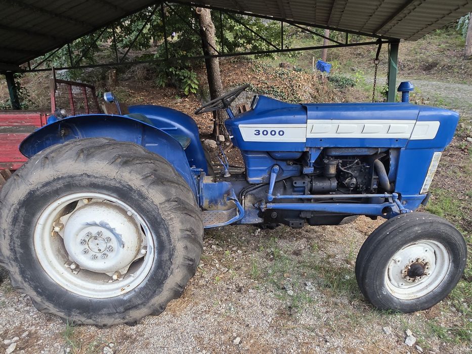 Trator   ford.  3000