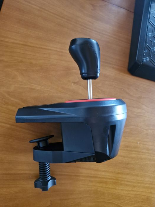 Volante thrustmaster t248 + shifter