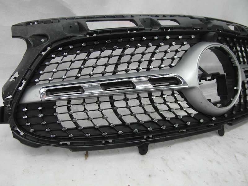 mercedes cla 247 amg diamond bdb grill atrapa