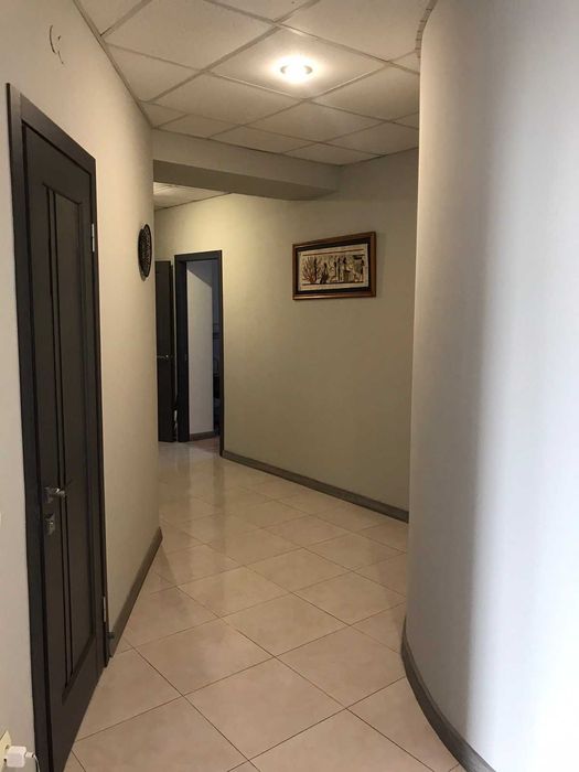 Сдам 3 комн,в Центре/ Успенский переулок.Рядом сквер, бювет!