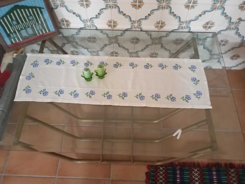 Mesa de centro em vidro
