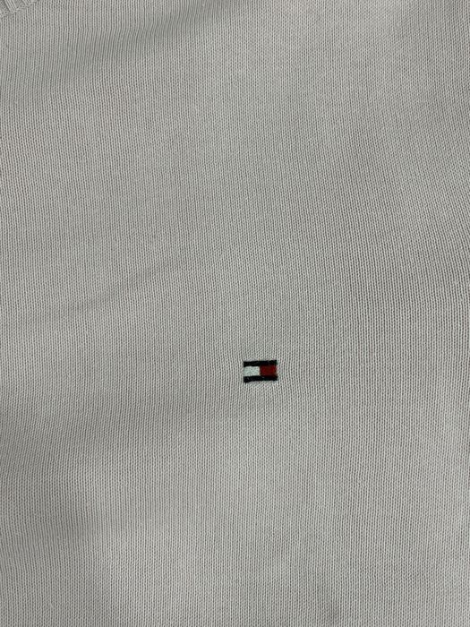 sweter rożowy tommy