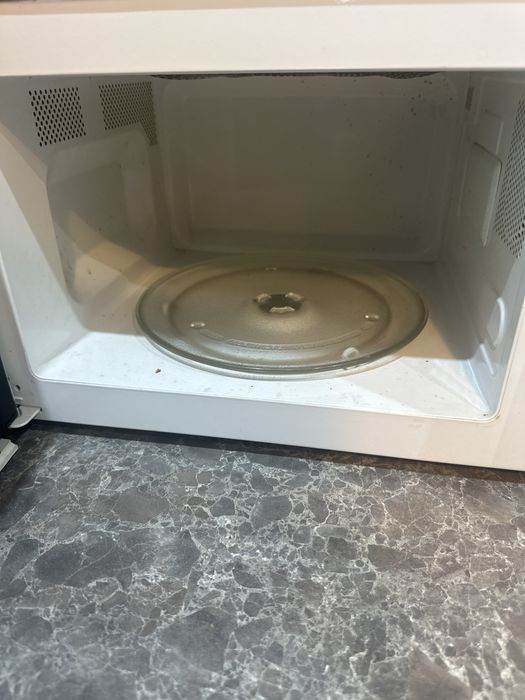 Kuchenka milrofalowa stab b dobry