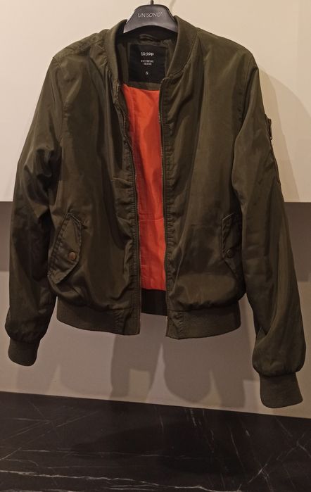 Kurtka bomberka khaki Cropp roz S