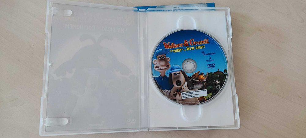 DVD Wallace e Gromit A Maldição do Coelhomem The Curse of the Were-Rabbit